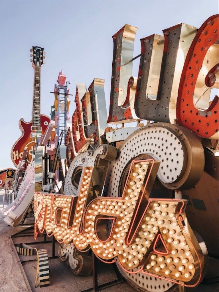 エモい写真スポットinラスベガス🗽ネオンミュージアム♡ - San Jose