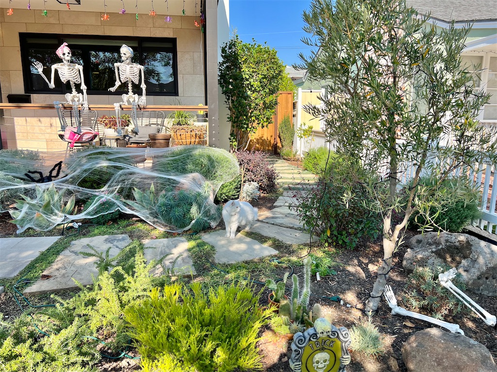 スティーブ・ジョブズ邸にて TrickorTreating San Jose ︎ ゆとり駐在妻の備忘録