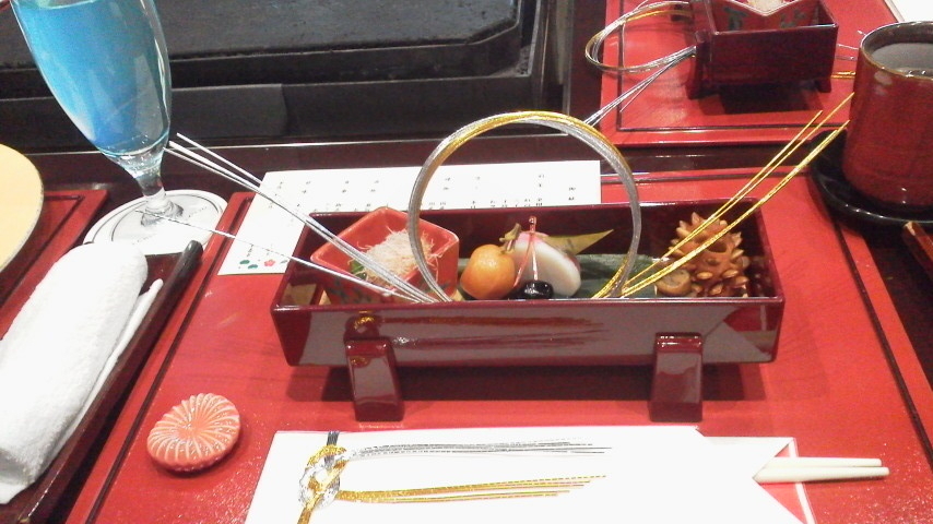 f:id:usagi-maru:20180101175202j:plain f:id:usagi-maru:20180101175202j:plain