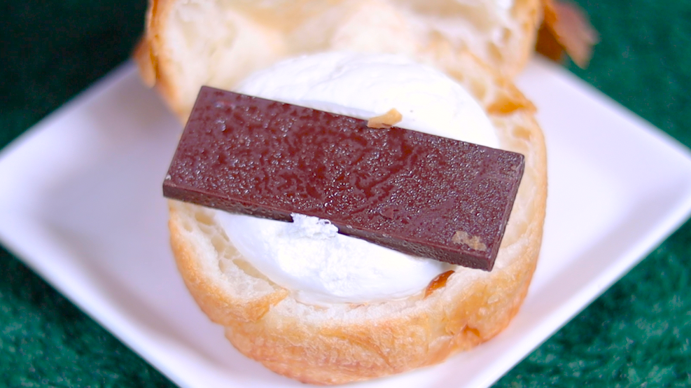 ホイップデニッシュ チョコレート セブン セブンイレブン コンビニパン