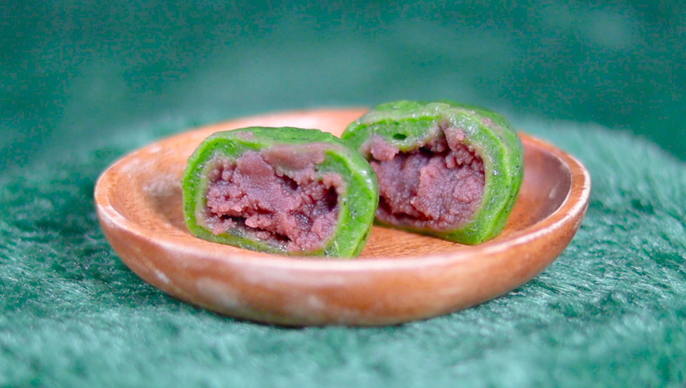 よもぎ香る 草もち セブン セブンイレブン コンビニ スイーツ