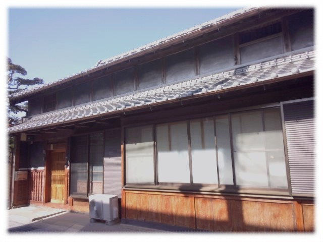 f:id:usaurara:20161102190809j:image:h300 f:id:usaurara:20161102190809j:image:h300