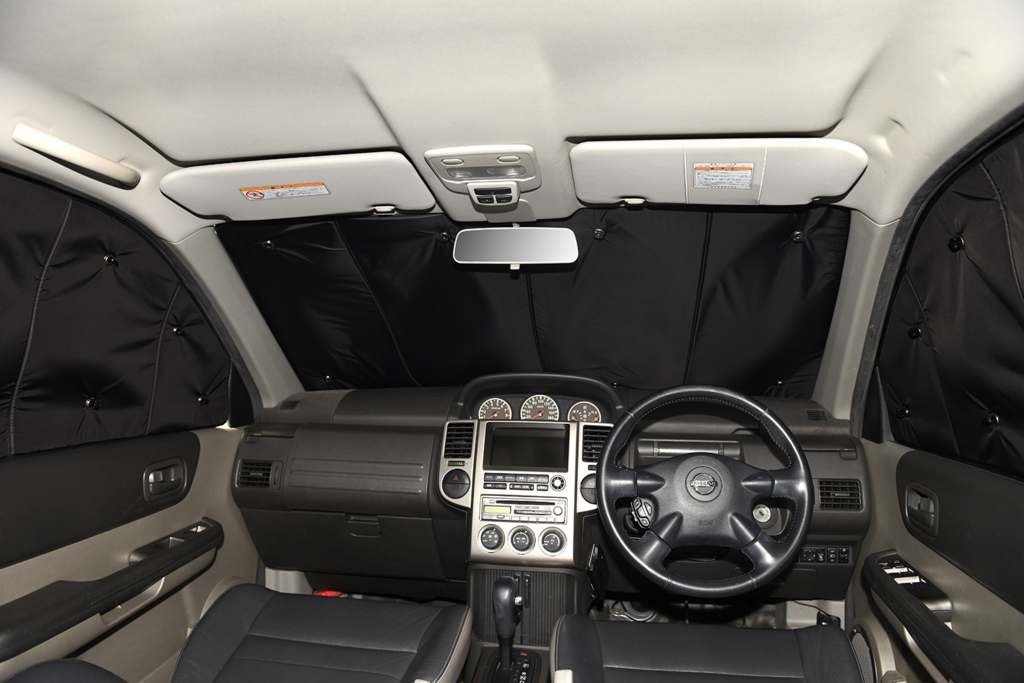 エクストレイルt30系のカーテンいらずプライバシーサンシェードで車中泊しよ スポーツアウトドアで使える人気アイテムの紹介 車中泊の達人ブログ