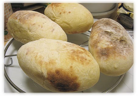 クリームパン