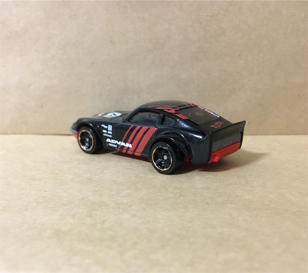 Hot Wheels NISSAN FAIRLADY Z ADVAN - usunonooのブログ@トミカ倉庫