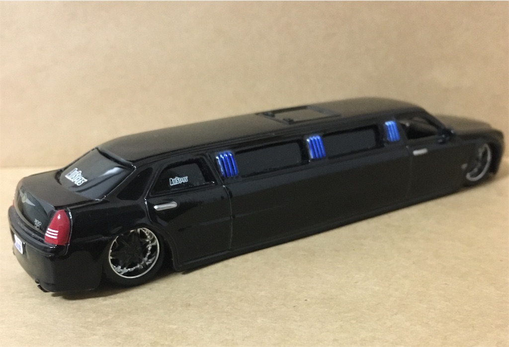 マイスト/Chryslerクライスラー 300C リムジン 1/24 絶版 ホット セールの通販 Chrysler - 1/24 リムジン 300C マイスト