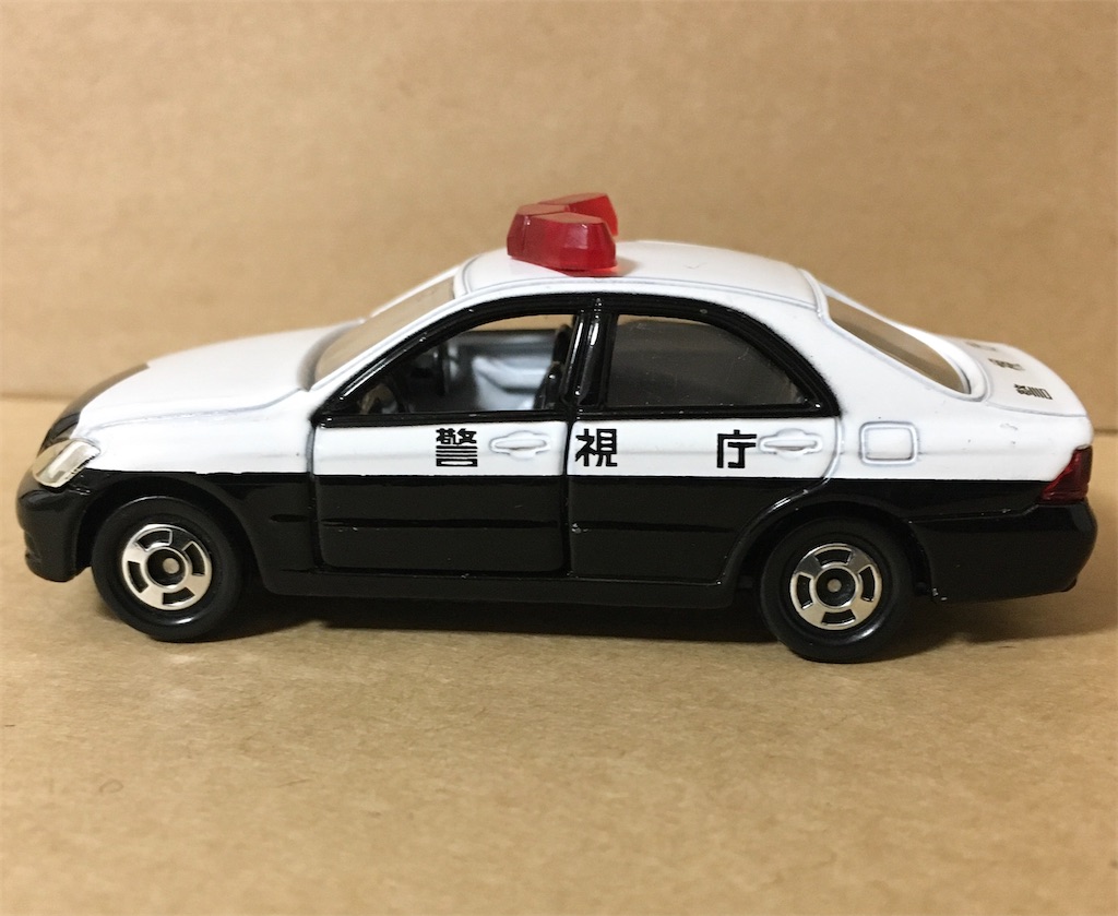 トミカ Toyota ゼロクラウン パトロールカー 警視庁 Usunonooのブログ トミカ倉庫