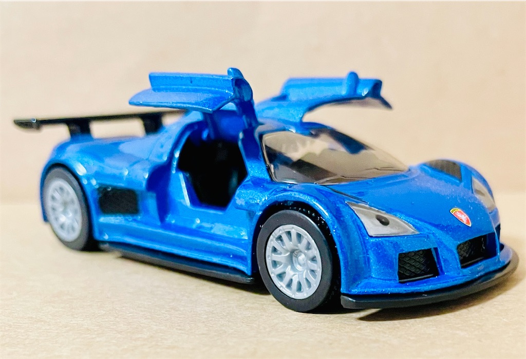 siku GUMPERT APOLLO 2009 - usunonooのブログ@トミカ倉庫