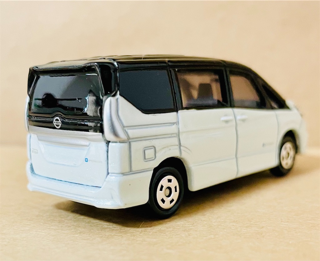 しょう！SERENA e-POWER HighwaySTAR ミニカー しょう様専用！SERENA e-POWER HighwaySTAR ミニカー - メルカリ