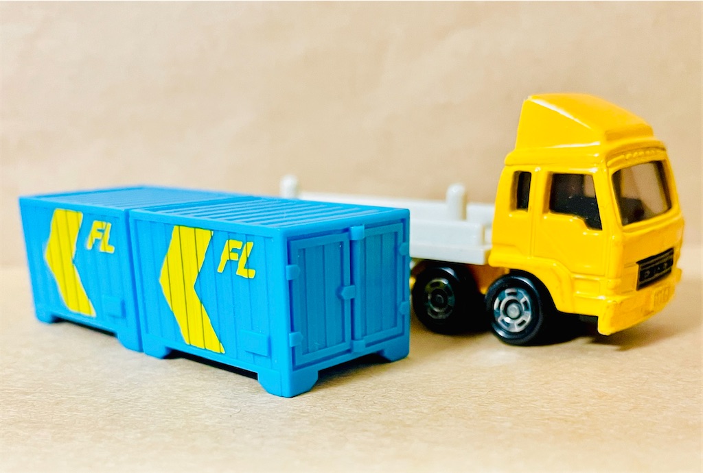 TOMICA MITSUBISHI FUSO CONTAINER TRUCK - usunonooのブログ