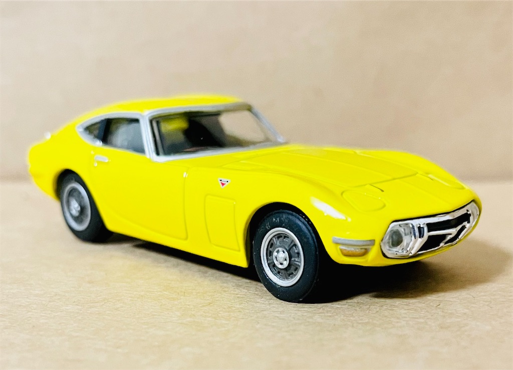KONAMI 1/64 TOYOTA 2000GT（MF10）1969 コナミ 絶版名車コレクション