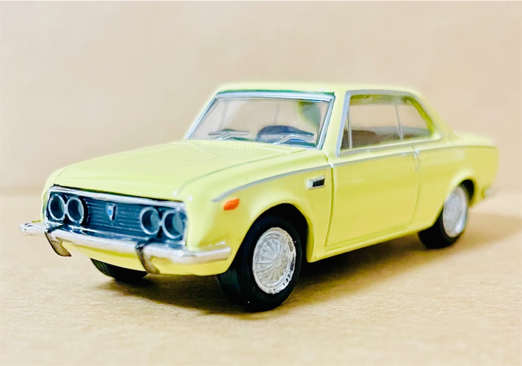 【海外限定】 KONAMI 1/64 TOYOTA 1600GT（RT55-M）1967 コナミ 絶版名車 ミニカー