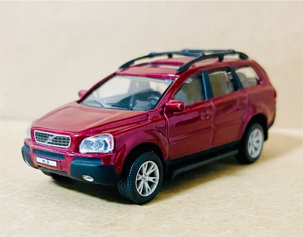 VOLVO XC90 1/43スケールモデル レッド VOLVO XC90 1/43スケールモデル レッド VOLVO XC90 1/43スケールモデル