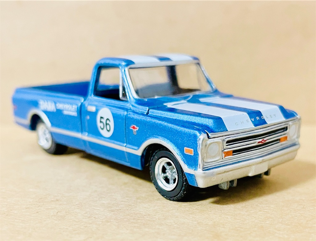 GREENLIGHT 1/64 1968 Chevrolet C10 - usunonooのブログ@トミカ倉庫