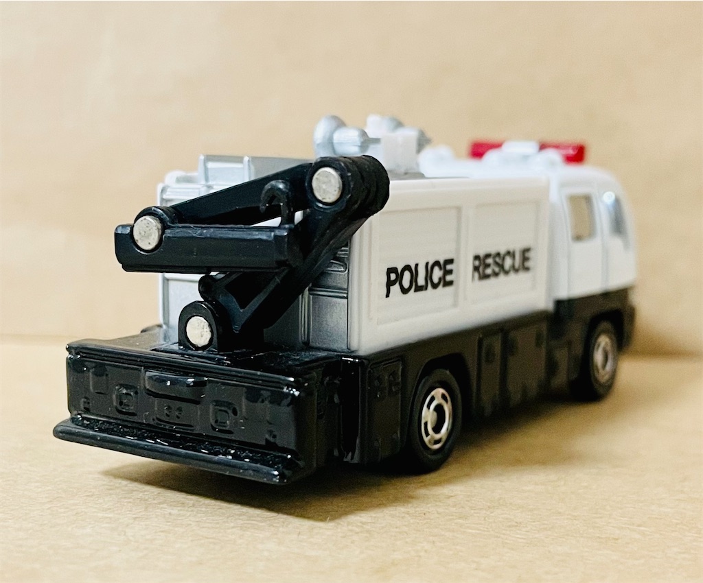 トミカくじⅢ TOMICA RESCUE TRUCK Ⅲ TYPE 機動水難救助隊 特殊水難救助車