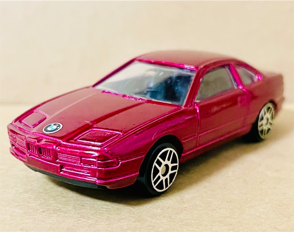 Maisto BMW 850i - usunonooのブログ@トミカ倉庫
