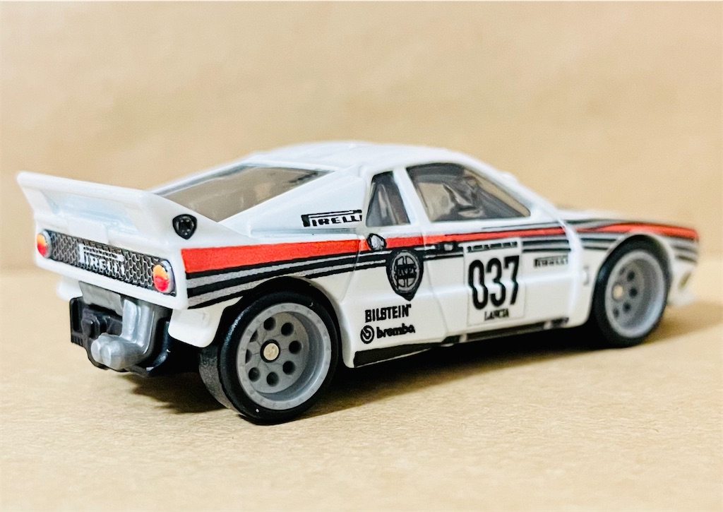 HOTWHEELS PREMIUM LANCIA RALLY 037 HW CAR CULTURE THRILL