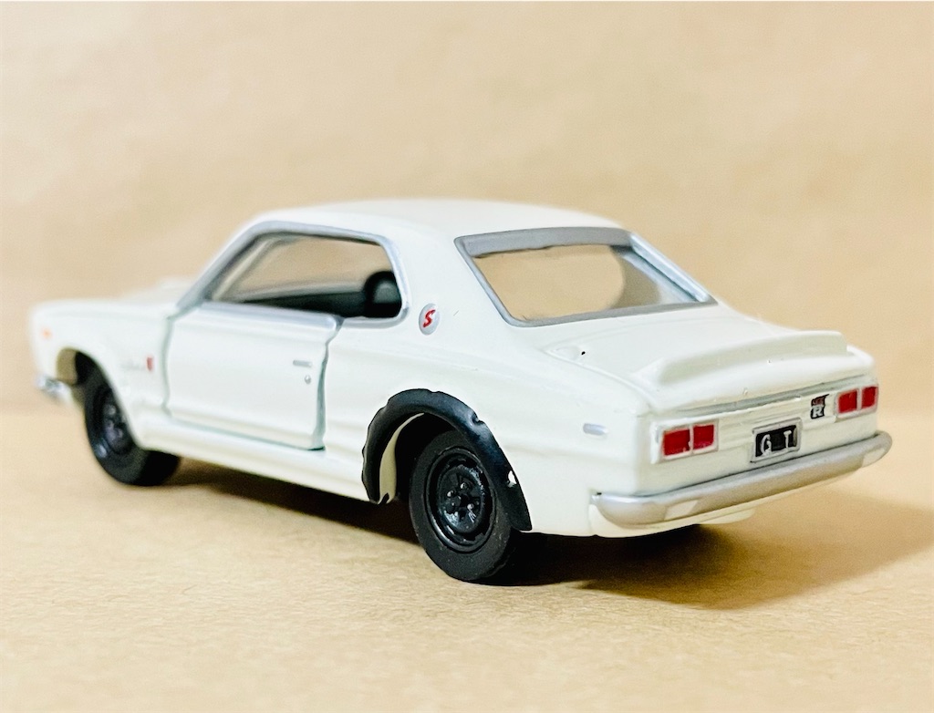 TOMICA LIMITED NISSAN SKYLINE 2000 GT-R（KPGC10）TL NISSAN