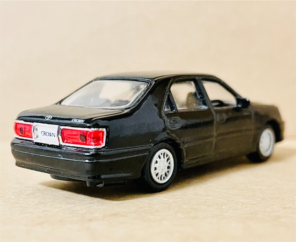 セブンイレブン限定 1/72 TOYOTA 17 CROWN サントリーBOSS 愛車