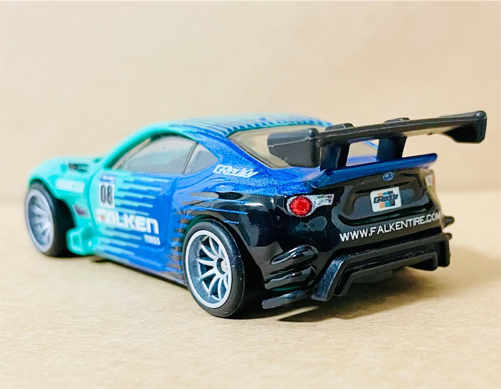 ホットウィールカスタム スバル BRZ パンデム 深リム 虹色ラメ