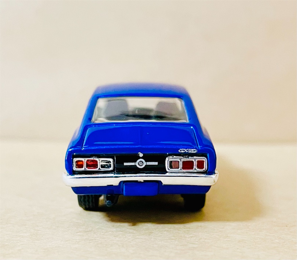 KONAMI 1/64 NISSAN SUNNY 1200GX-5（B110） 1972 絶版名車