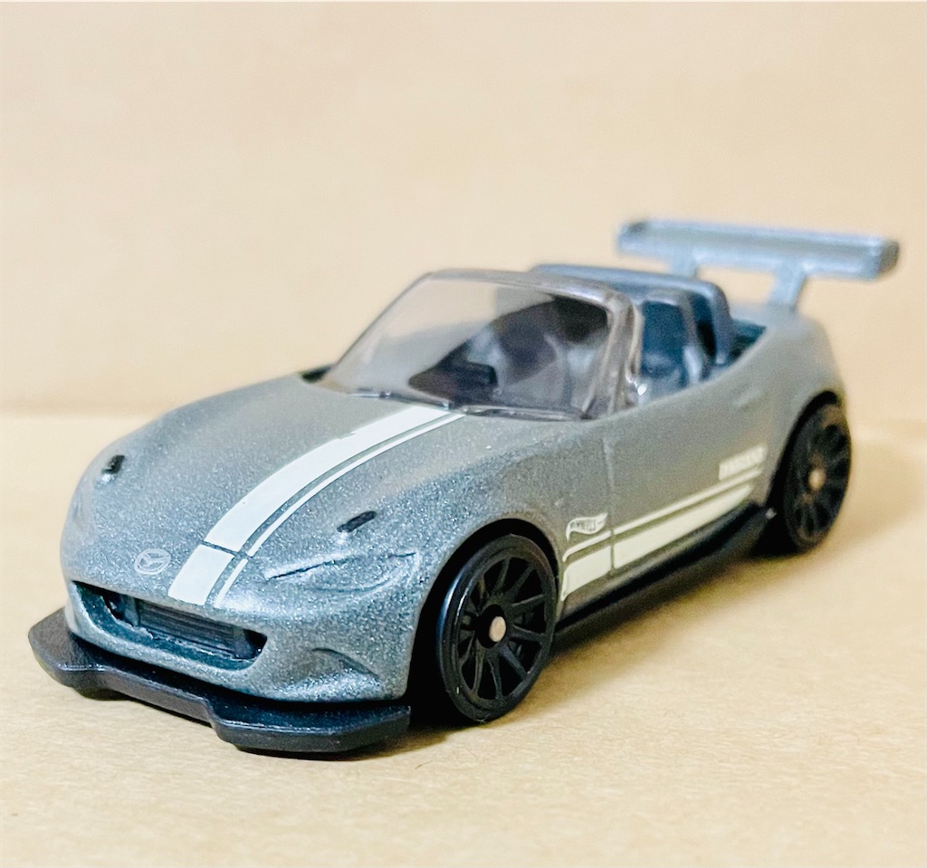 HOTWHEELS '15 MAZDA MX-5 MIATA - usunonooのブログ@トミカ倉庫