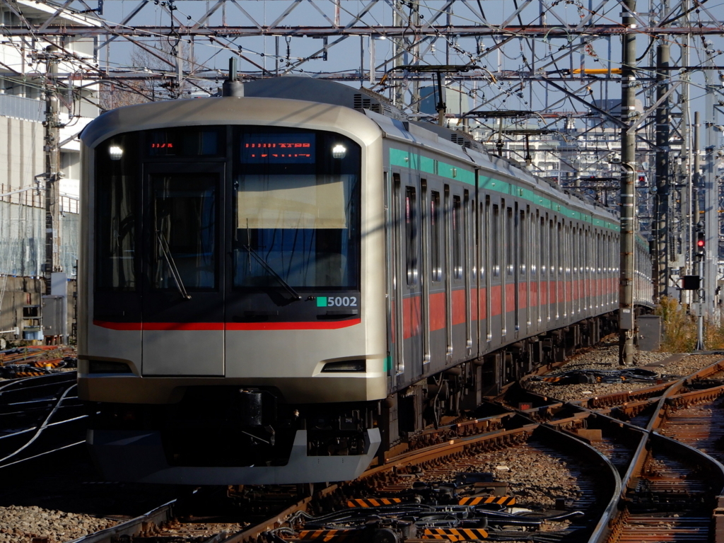 11/29撮影[2]- 東急田園都市線・鷺沼(2000系/ 8590系) - 東海道・山陽
