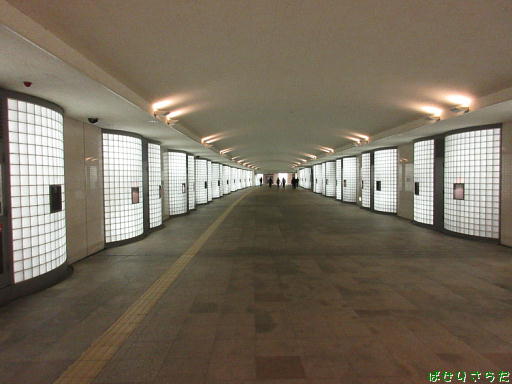 千葉駅前地下歩道 パルコバス代替臨時バス 旧パルコ 千葉県千葉市中央区富士見 中央 うたちゃん日記 千葉駅前地下歩道 パルコバス代替臨時バス 旧パルコ 千葉県千葉市中央区富士見 中央 うたちゃん日記