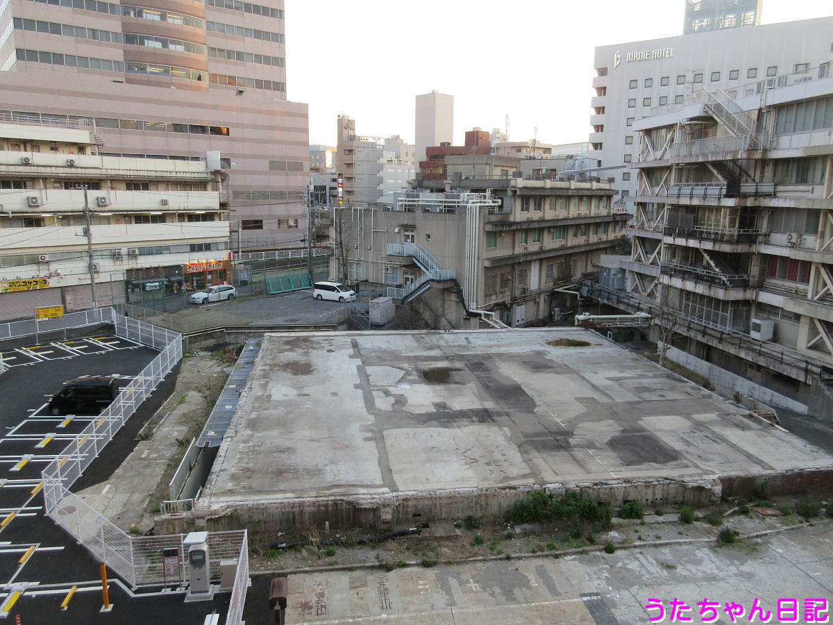 f:id:utachan0831:20200415085239j:plain f:id:utachan0831:20200415085239j:plain