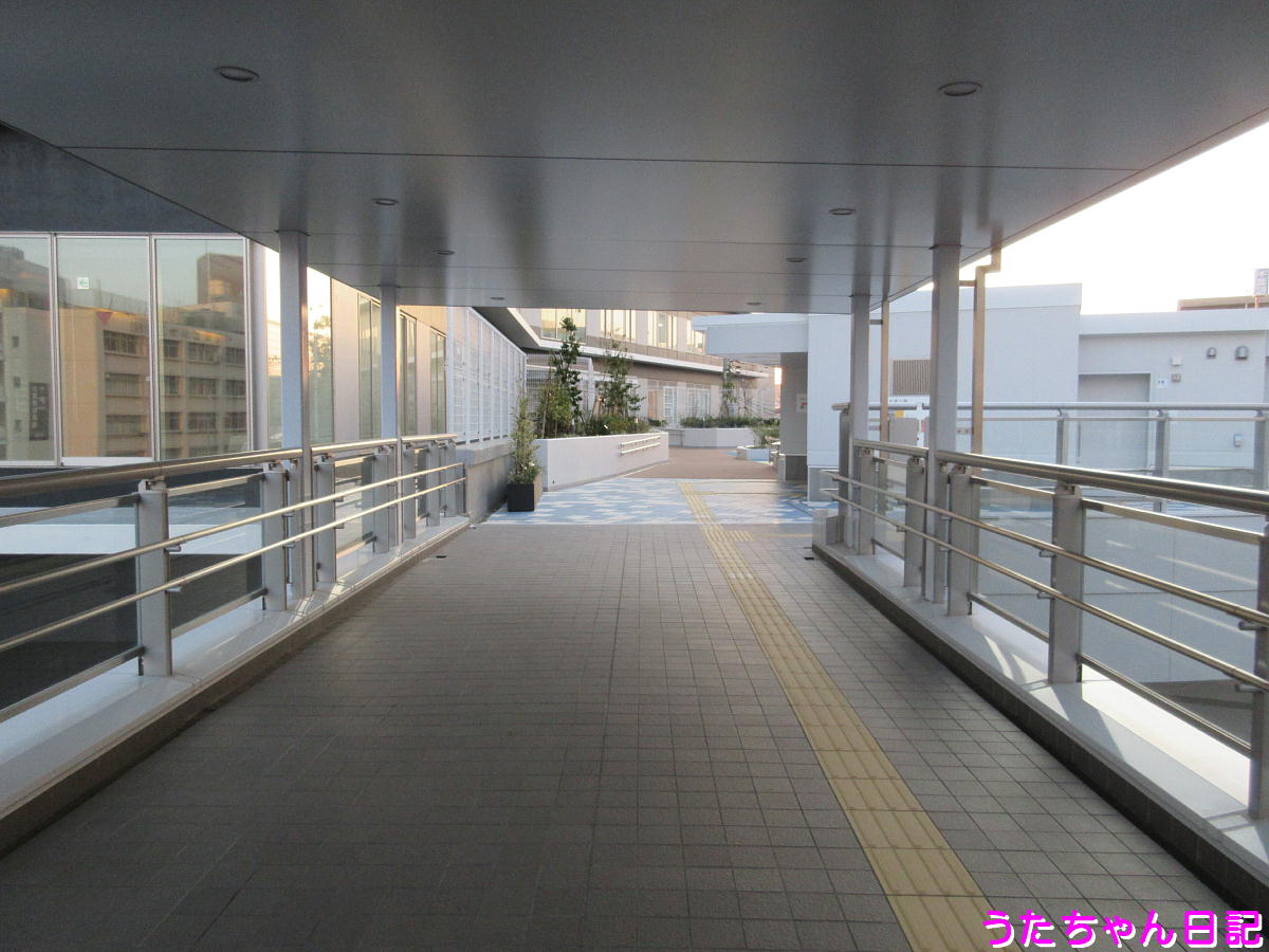 f:id:utachan0831:20200415085358j:plain f:id:utachan0831:20200415085358j:plain