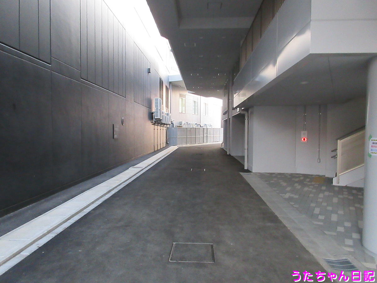 f:id:utachan0831:20200415092142j:plain f:id:utachan0831:20200415092142j:plain