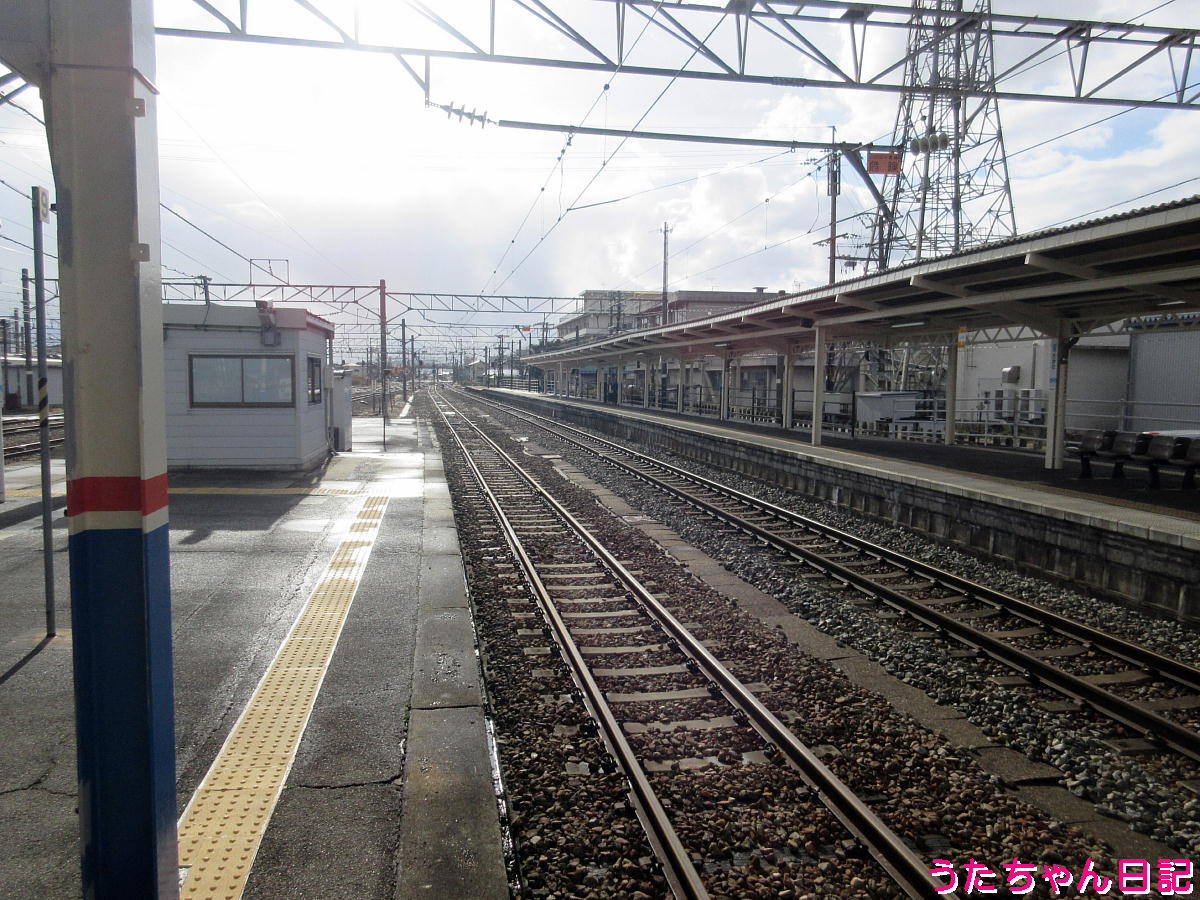 酒田駅その4（2・3番線と車両基地側線群、週末パスJR東日本