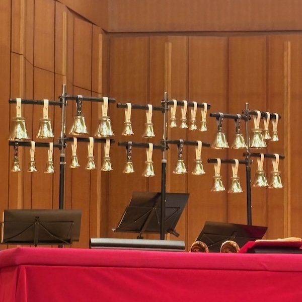 吊るされたハンドベル