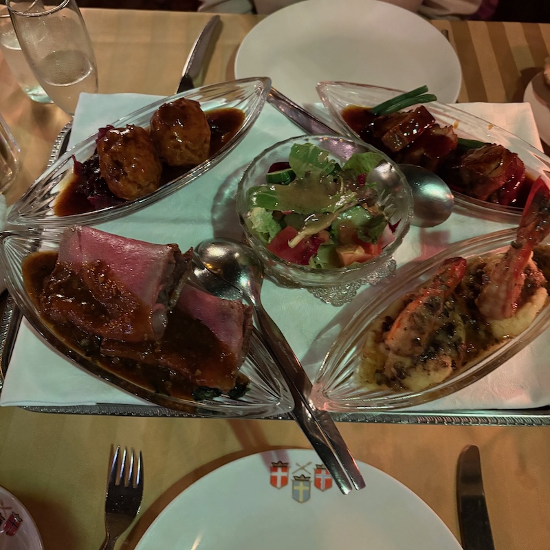 メイン料理