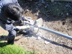 鋼管ポール防犯灯の建て直し 内川電気のblog