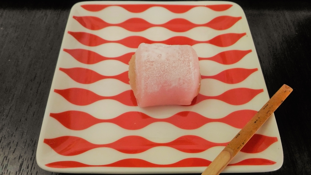 ★白つぶあんが凄く美味しい★ あわしま堂 ひとくちさくら切餅（白つぶあん）