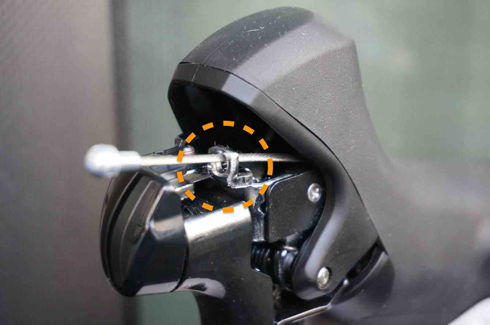 命を預けるロードバイク用ブレーキワイヤーの交換方法と種類を解説【初心者OK】 ゆとり生活