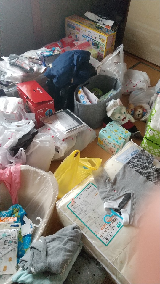 置きっぱなしだったベビー用品を 家のタンスに収納してみた 5月3日 知育プット