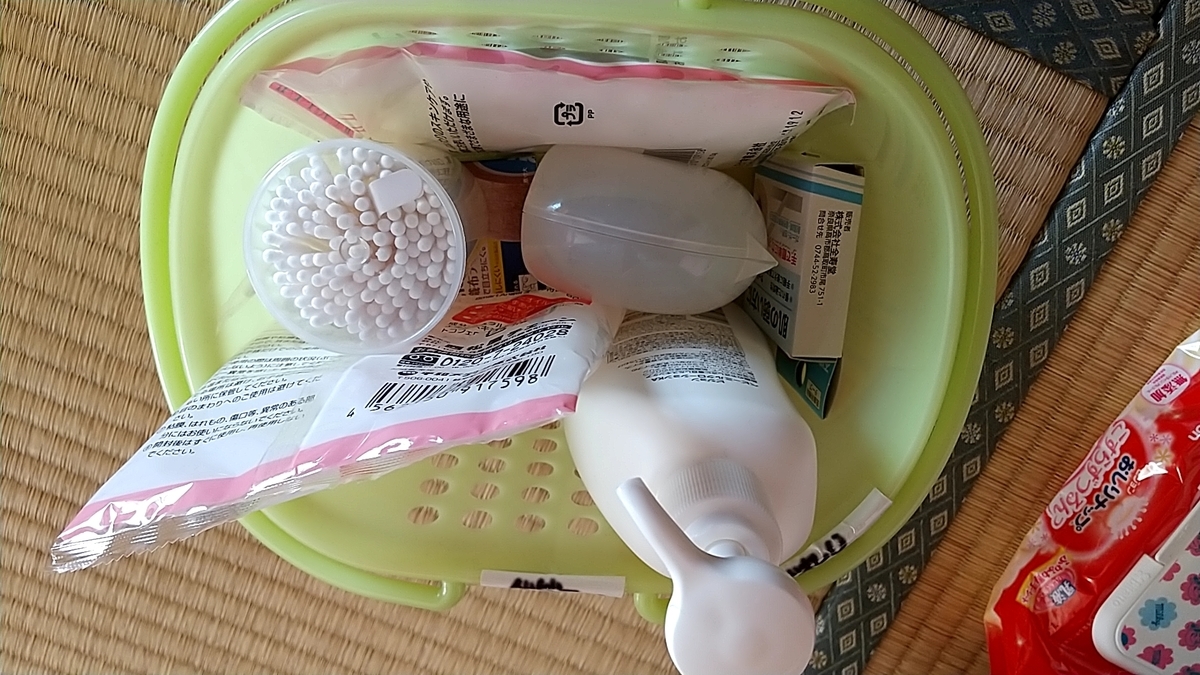 ベビーワゴンはいらない 収納は100均で代用 我が家の赤ちゃんの和室部屋がこちら 保育士うたのブログ
