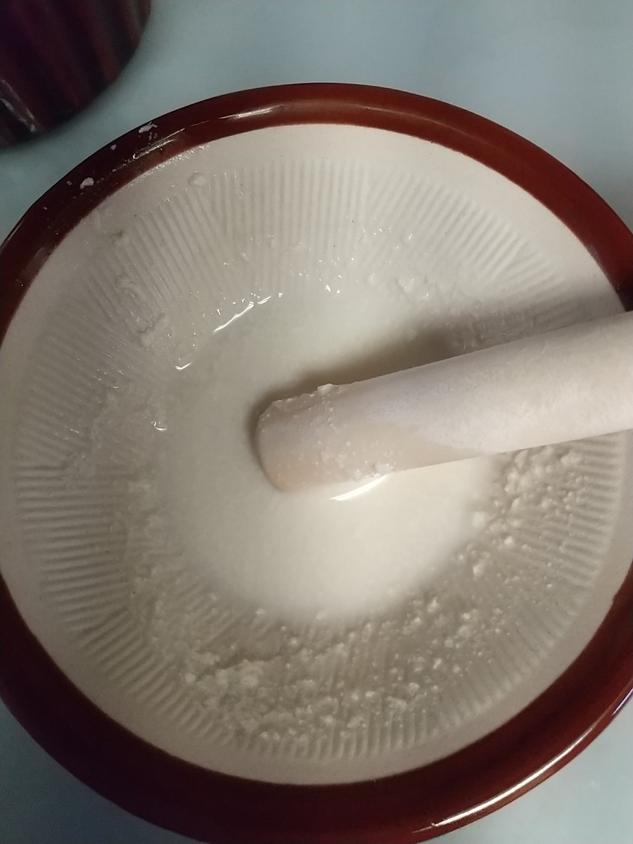 離乳食初期15日目 絹豆腐をレンジでチンしてすり潰そう 初のお豆腐 知育プット