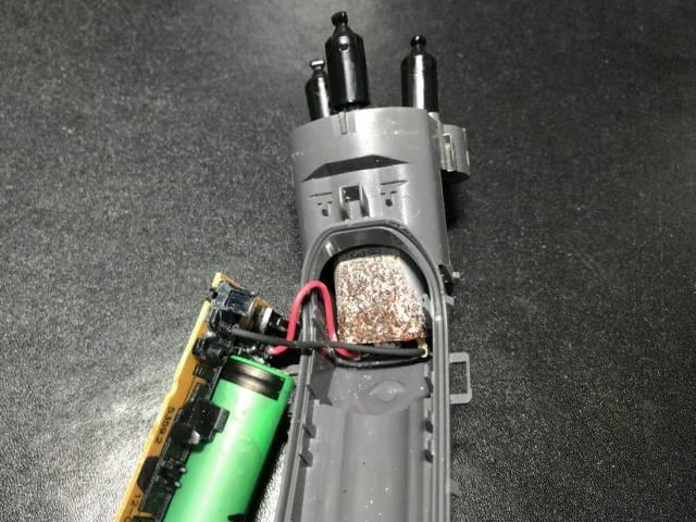 故障したPT729CCの内部