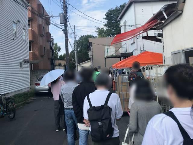 横浜丸紀製麺工場の直売会の様子2