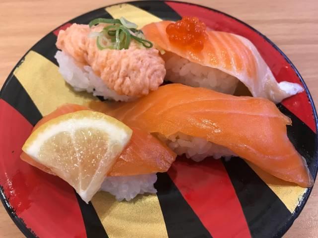 「今だけの一皿!おっ得!サーモンネタづくし」