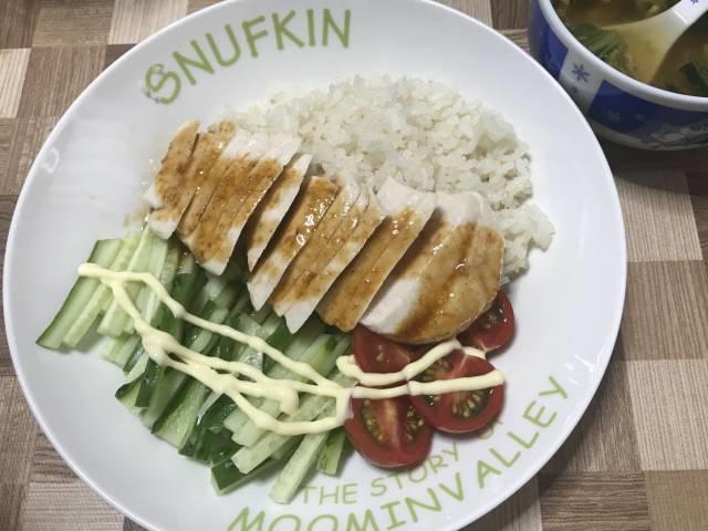 「よだれ鶏飯」