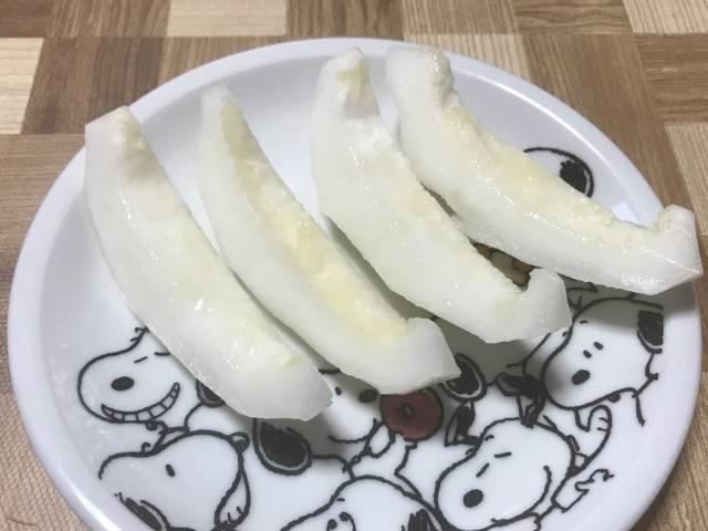 食べやすいサイズにカットした「チャメ」
