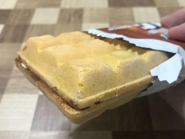 「チョコモナカジャンボ」