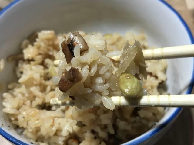 あなご飯のごぼうと枝豆