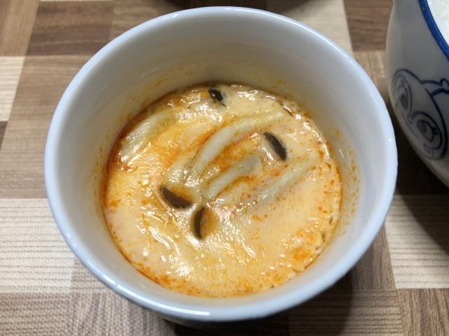 写真:「うに茶碗むし」の出来上がり