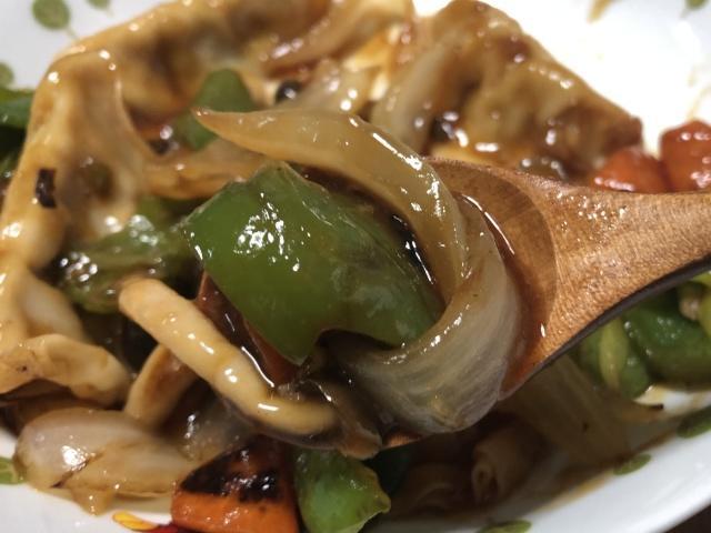 写真:酢餃子の野菜