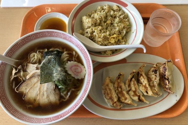 写真:中華そば+餃子+半チャーハン